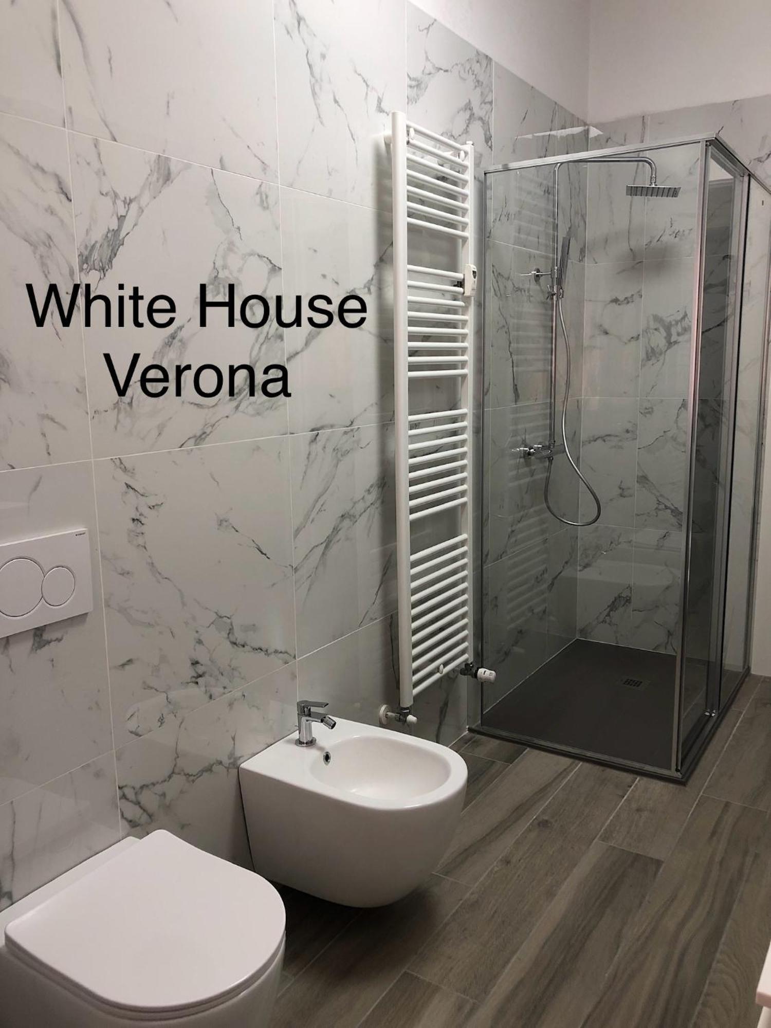 White House Lejlighed Verona Eksteriør billede
